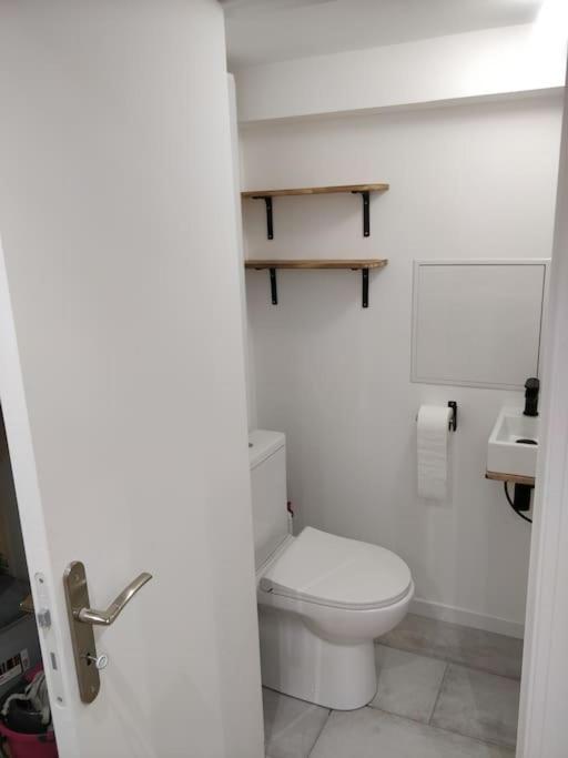 Sleep-In-Montpellier, Gaya, 6 Pers, Ecusson Apartment ภายนอก รูปภาพ